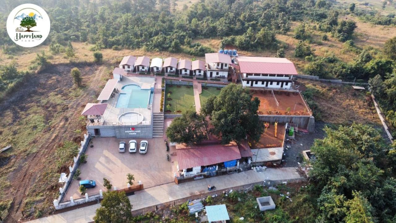 Happy Land Farm Hotel คาร์จัต ภายนอก รูปภาพ