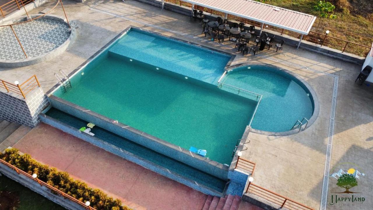 Happy Land Farm Hotel คาร์จัต ภายนอก รูปภาพ