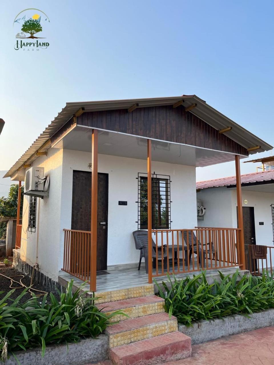 Happy Land Farm Hotel คาร์จัต ภายนอก รูปภาพ