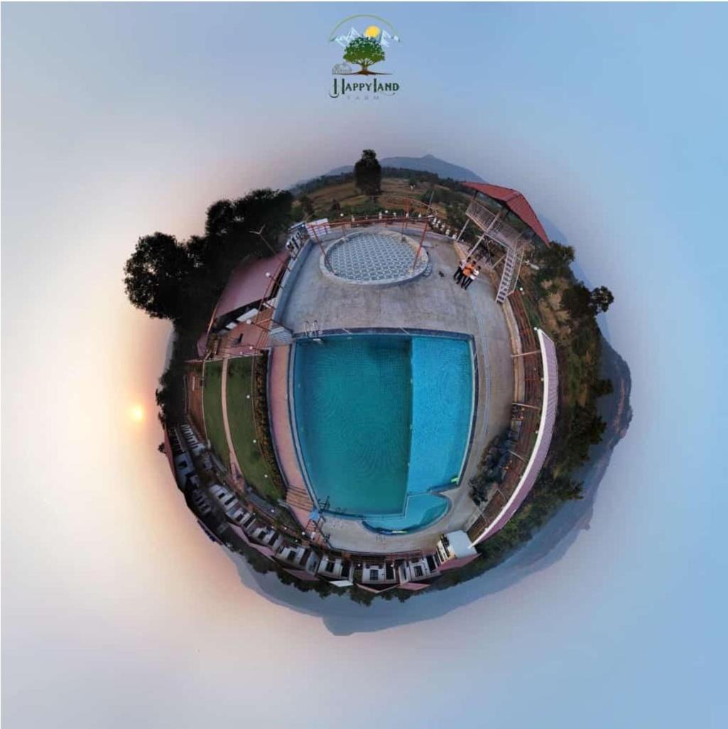 Happy Land Farm Hotel คาร์จัต ภายนอก รูปภาพ