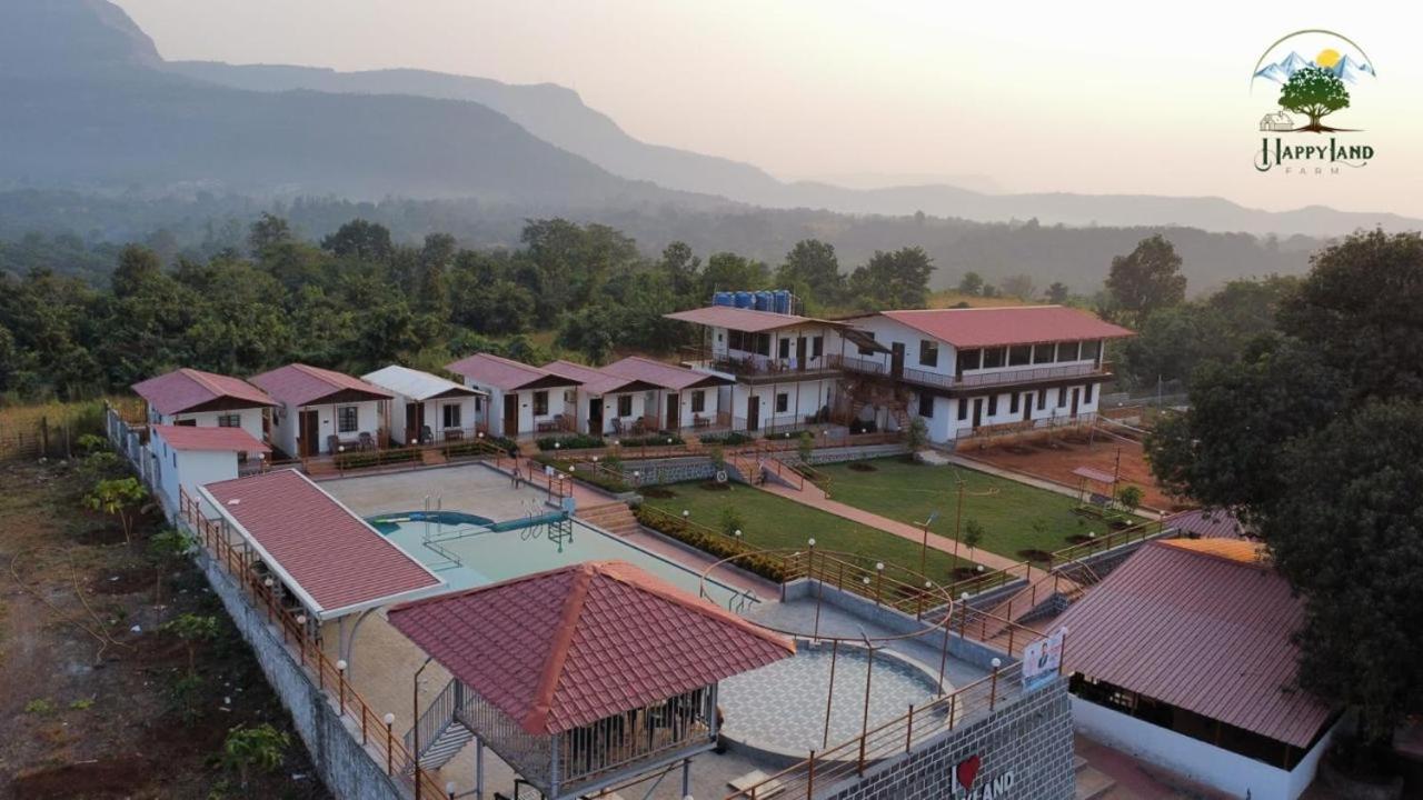 Happy Land Farm Hotel คาร์จัต ภายนอก รูปภาพ